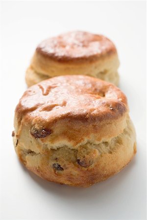 scone - Scone aux raisins et scone plain Photographie de stock - Premium Libres de Droits, Code: 659-01865378