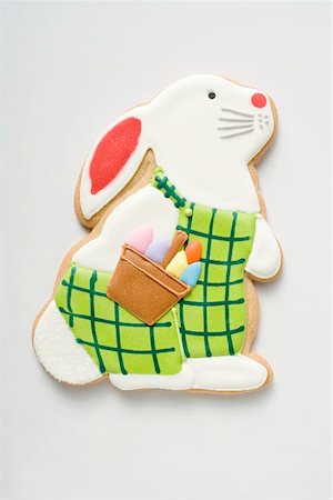 simsearch:659-03533278,k - Easter biscuit (Easter Bunny) Foto de stock - Sin royalties Premium, Código: 659-01865447