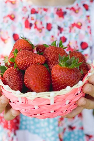 simsearch:659-01864546,k - Child's hands holding basket of fresh strawberries Stock Photo - Premium Royalty-Free, Code: 659-01865660