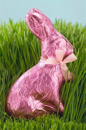 simsearch:659-01864279,k - Easter Bunny in grass Foto de stock - Sin royalties Premium, Código: 659-01865780