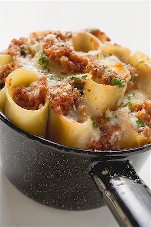 Cannelloni with mince filling and cheese topping Stock Photo - Premium Royalty-Free, Code: 659-01866209