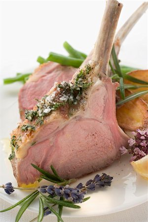 Lamb cutlets with herb crust Stock Photo - Premium Royalty-Free, Code: 659-01867009