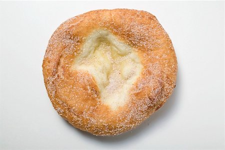 simsearch:659-03535190,k - Auszogene (Bavarian doughnut) Foto de stock - Royalty Free Premium, Número: 659-01867399