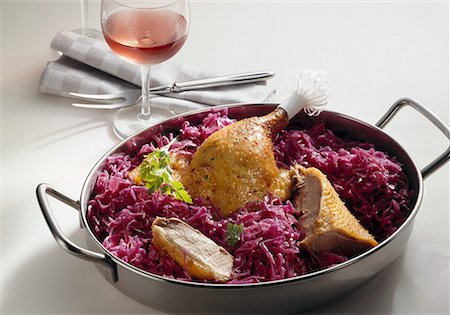 roast goose red cabbage - Roast goose with red cabbage Stock Photo - Premium Royalty-Free, Code: 659-01867519