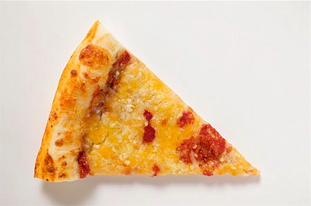 simsearch:659-03529382,k - A slice of American-style pizza Margherita Foto de stock - Sin royalties Premium, Código: 659-01860332