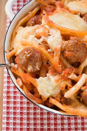 simsearch:659-03529076,k - Macaroni bake with meatballs and cheese Stock Photo - Premium Royalty-Free, Code: 659-01861317