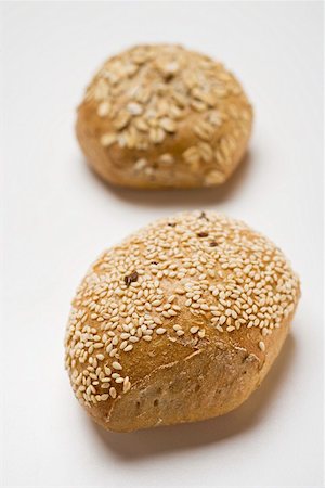 simsearch:659-01851817,k - Sesame roll and wholemeal roll with oat flakes Stock Photo - Premium Royalty-Free, Code: 659-01861597