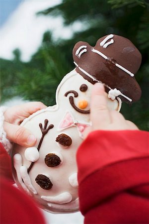 simsearch:659-01860137,k - Snowman de portefeuille enfant biscuit Photographie de stock - Premium Libres de Droits, Code: 659-01861770