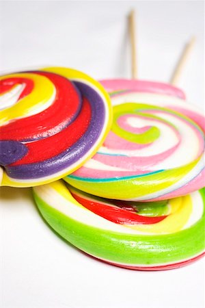 simsearch:640-03262770,k - Three different lollipops Stock Photo - Premium Royalty-Free, Code: 659-01862099