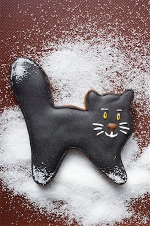 simsearch:659-02212459,k - A black gingerbread cat Foto de stock - Sin royalties Premium, Código: 659-01862997