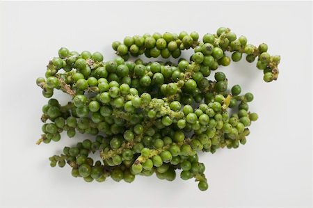 Clusters of green peppercorns Stock Photo - Premium Royalty-Free, Code: 659-01863929