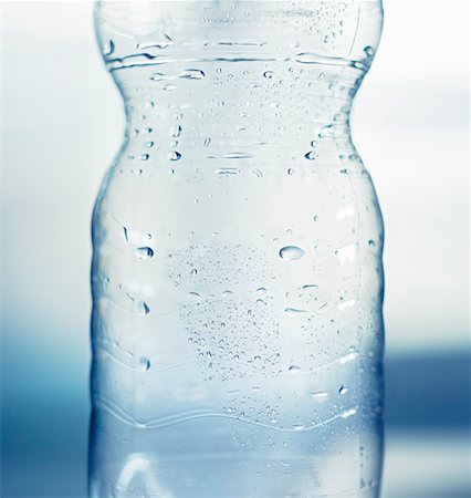 A bottle of water (detail) Stock Photo - Premium Royalty-Free, Code: 659-02210919