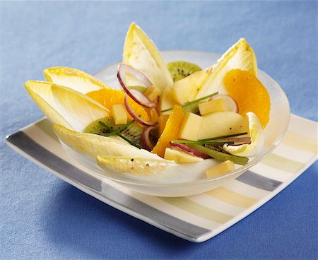 Chicory salad with fruit and cheese Stock Photo - Premium Royalty-Free, Code: 659-02210945