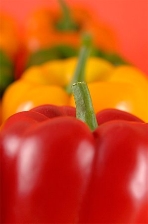 sweet pepper - Peppers of various colours Foto de stock - Sin royalties Premium, Código: 659-02210969