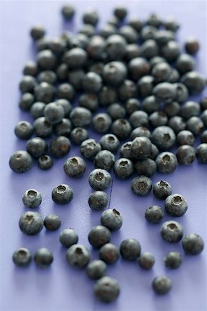 simsearch:659-02211118,k - Blueberries on blue background Stock Photo - Premium Royalty-Free, Code: 659-02211314