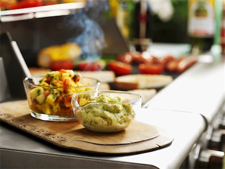 Green tomato chutney and salsa (for barbecue) Foto de stock - Sin royalties Premium, Código: 659-02211446