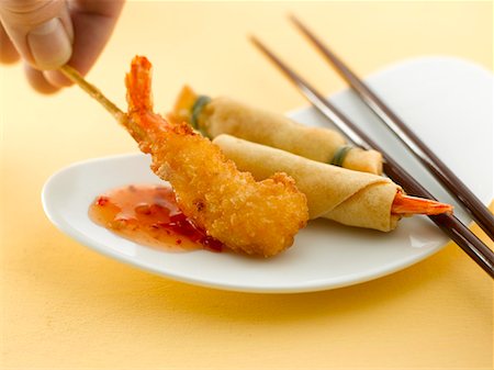 fryed - Asian appetisers with prawns Stock Photo - Premium Royalty-Free, Code: 659-02211519