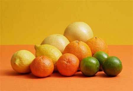 Various citrus fruits Foto de stock - Sin royalties Premium, Código: 659-02211638