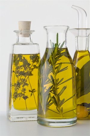 simsearch:659-01842371,k - Three different herb oils in bottles Stock Photo - Premium Royalty-Free, Code: 659-02212278