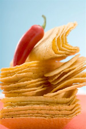 simsearch:659-07598485,k - Assorted tortilla chips, tacos and red chilli Stock Photo - Premium Royalty-Free, Code: 659-02212586