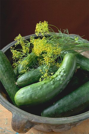 Fresh pickling cucumbers with dill Stock Photo - Premium Royalty-Free, Code: 659-02212951