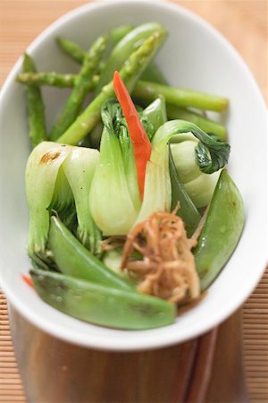 sugar pod dish - Steamed vegetables with chilli (Asia) Stock Photo - Premium Royalty-Free, Code: 659-02213247