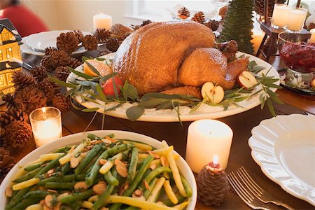 roast whole turkey - Turkey and beans with almonds on Christmas table (USA) Stock Photo - Premium Royalty-Free, Code: 659-02213765