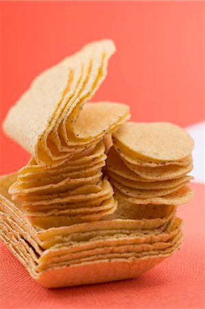 simsearch:659-03531260,k - Assorted tortilla chips and tacos Foto de stock - Sin royalties Premium, Código: 659-03524528