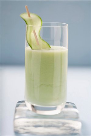 Savoury cucumber drink Stock Photo - Premium Royalty-Free, Code: 659-03524675