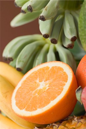 plantain - Assortiments de fruits exotiques Photographie de stock - Premium Libres de Droits, Code: 659-03524713