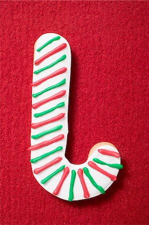 simsearch:659-01865462,k - Iced Christmas biscuit (candy cane) Foto de stock - Royalty Free Premium, Número: 659-03525361