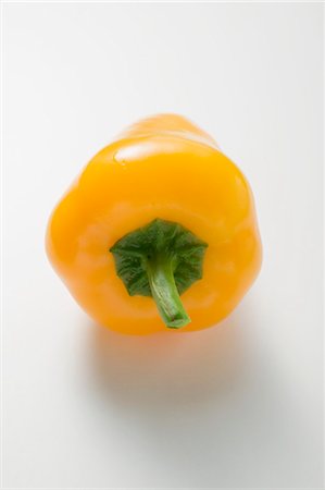 simsearch:659-01859414,k - Yellow pepper Stock Photo - Premium Royalty-Free, Code: 659-03525714