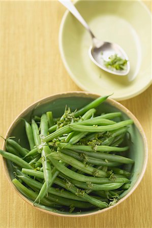 Green beans with herbs Stock Photo - Premium Royalty-Free, Code: 659-03526761