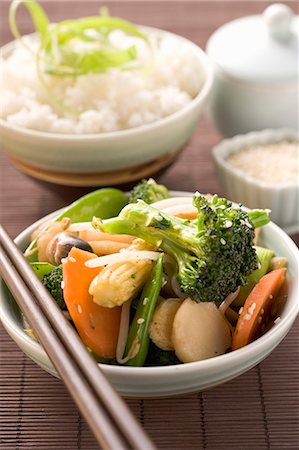 simsearch:659-03527071,k - Vegetables with sesame seeds and rice (Asia) Stock Photo - Premium Royalty-Free, Code: 659-03527068