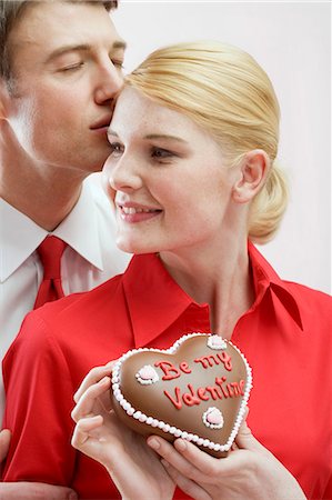 romantic with tie - Couple with chocolate heart on Valentine's Day Stock Photo - Premium Royalty-Free, Code: 659-03527425