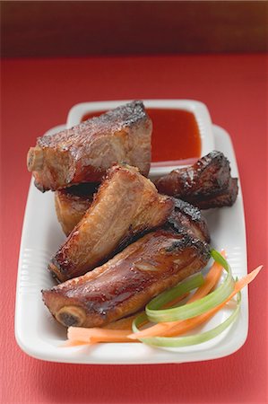 simsearch:659-03527624,k - Crispy fried pork ribs with sauce (Asia) Stock Photo - Premium Royalty-Free, Code: 659-03527626