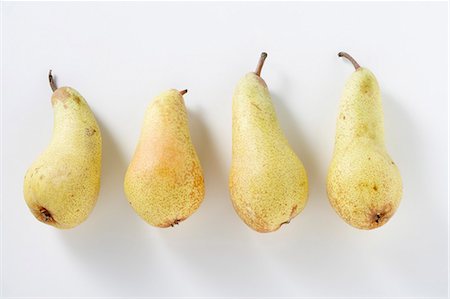 simsearch:659-03525537,k - Four pears Stock Photo - Premium Royalty-Free, Code: 659-03527753