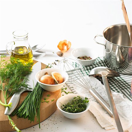 Still life with herbs, oil, onions and spices Stock Photo - Premium Royalty-Free, Code: 659-03527785