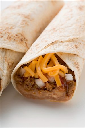 Burritos with cheese and mince Stock Photo - Premium Royalty-Free, Code: 659-03527912