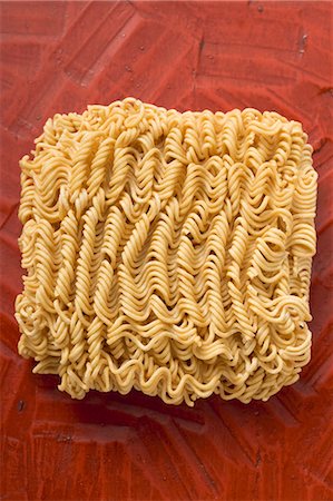 egg noodle - Egg noodles (Asia) Stock Photo - Premium Royalty-Free, Code: 659-03527938