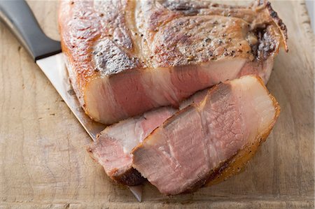 pork chops not raw - Fried pork chop (from a special breed of pig) Stock Photo - Premium Royalty-Free, Code: 659-03528359