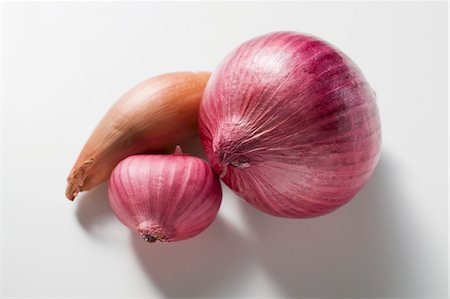 Red onions and shallot Stock Photo - Premium Royalty-Free, Code: 659-03529320