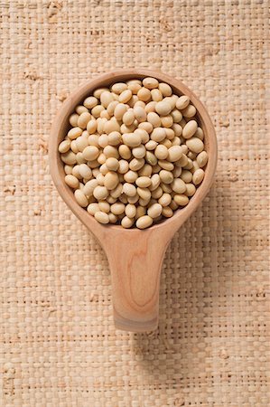 soya bean - Soya beans in a small wooden bowl Stock Photo - Premium Royalty-Free, Code: 659-03522034
