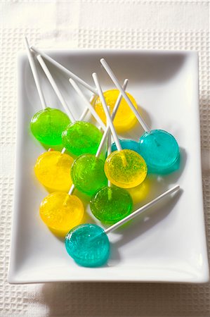 simsearch:659-03530263,k - Many coloured lollipops Stock Photo - Premium Royalty-Free, Code: 659-03522211