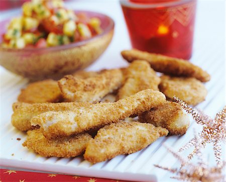 deep fried - Breaded chicken strips (party food) Stock Photo - Premium Royalty-Free, Code: 659-03522325