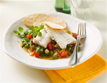 fish fillet - Steamed turbot fillet on vegetables Stock Photo - Premium Royalty-Free, Code: 659-03522631