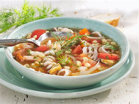 fenouil - Soupe de fruits de mer au fenouil Photographie de stock - Premium Libres de Droits, Code: 659-03522931