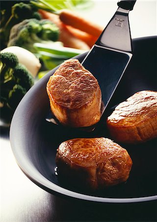 fried - Pork fillet Stock Photo - Premium Royalty-Free, Code: 659-03534122