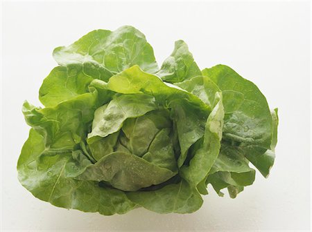 simsearch:659-06373215,k - A lettuce with drops of water Foto de stock - Sin royalties Premium, Código: 659-03534158