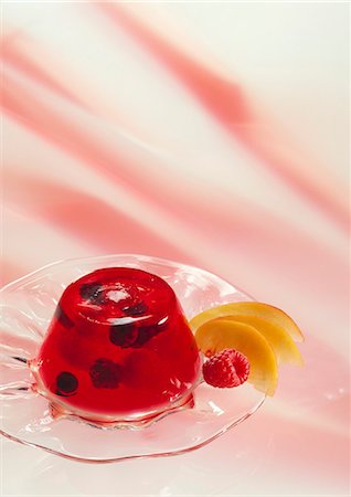 fruit jelly - Berries in jelly Stock Photo - Premium Royalty-Free, Code: 659-03534255